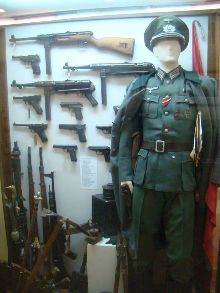 Экспонат