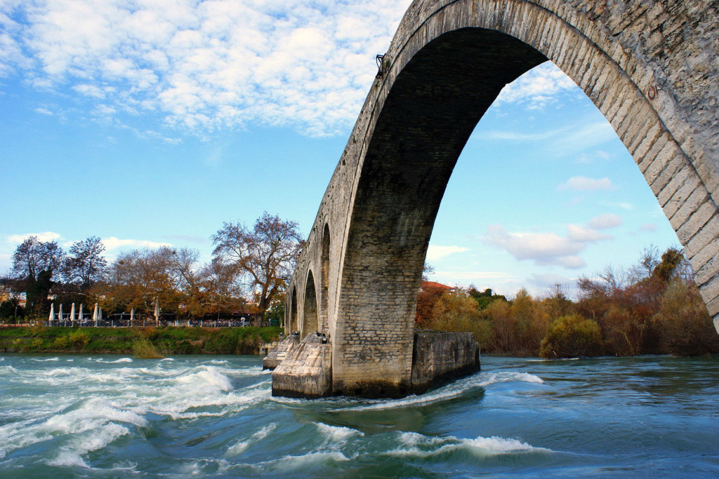 header_artabridge-2